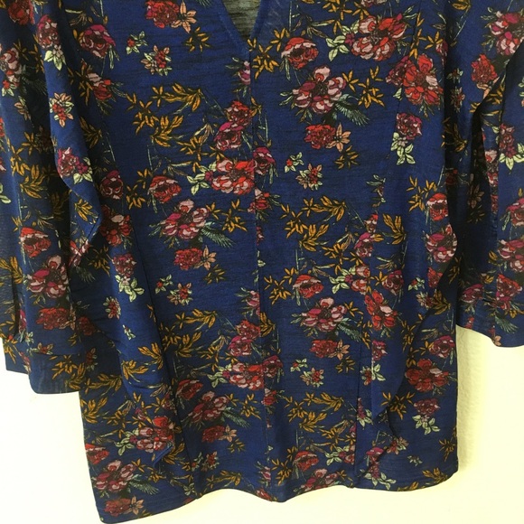 Free People Floral Ruffle Key Hole Top - Picture 5 of 6